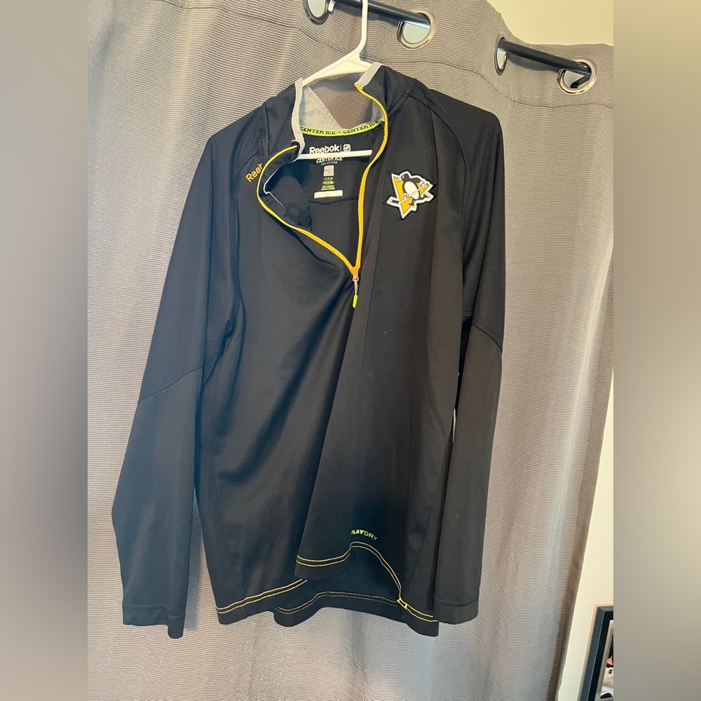 Reebok Pittsburgh Penguins quarter zip
